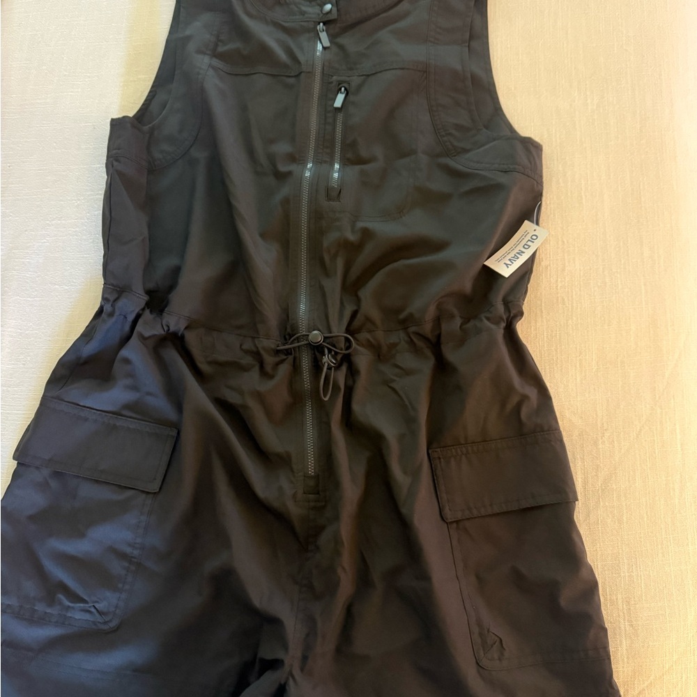 Old Navy Black Sleeveless Active Romper